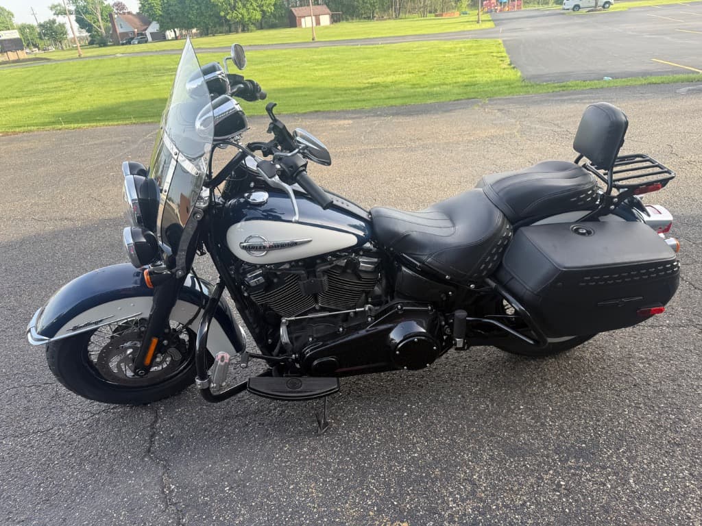 Photo 1 of 2019 HARLEY DAVIDSON FLHC HERITAGE SOFTAIL