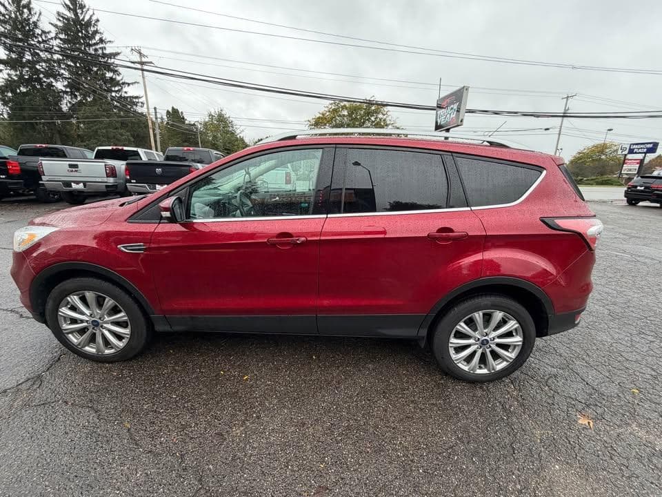 2017 Ford Escape Titanium - Image 2