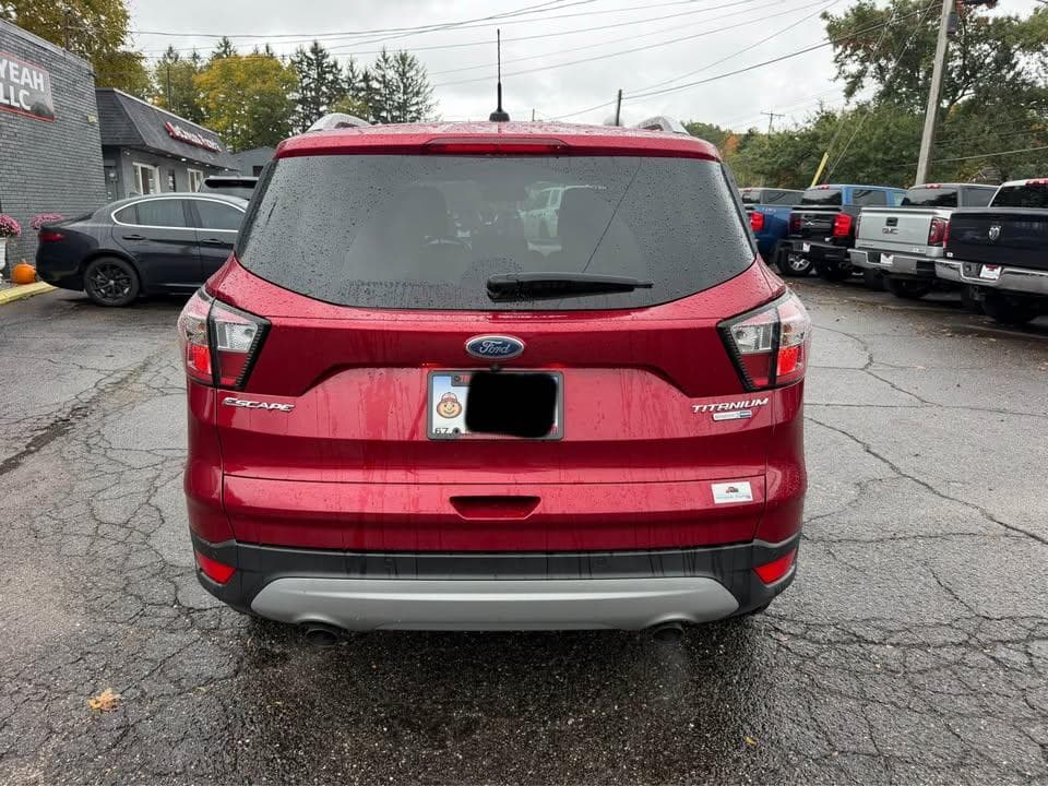 2017 Ford Escape Titanium - Image 4
